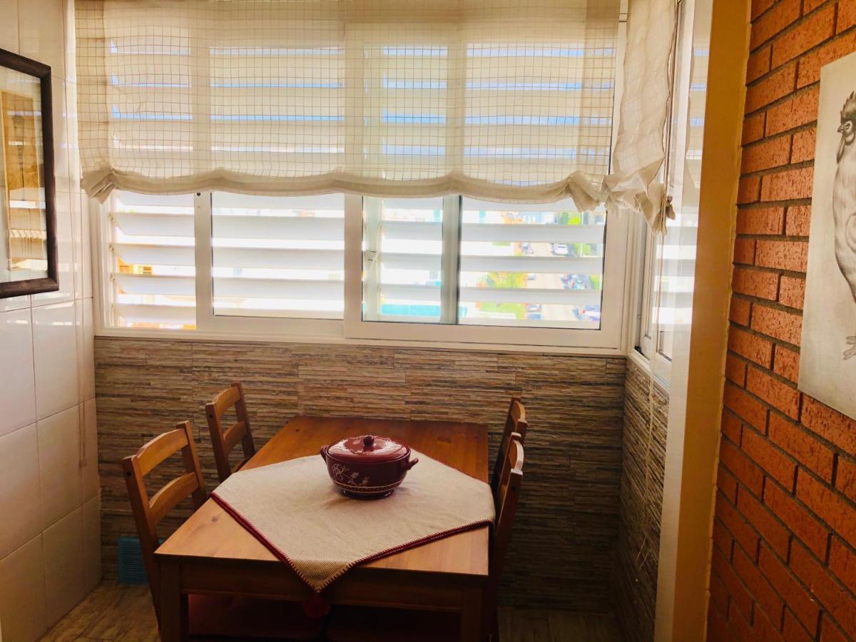 Apartamento Con Terraza Y Piscina En Malgrat De Mar Extérieur photo
