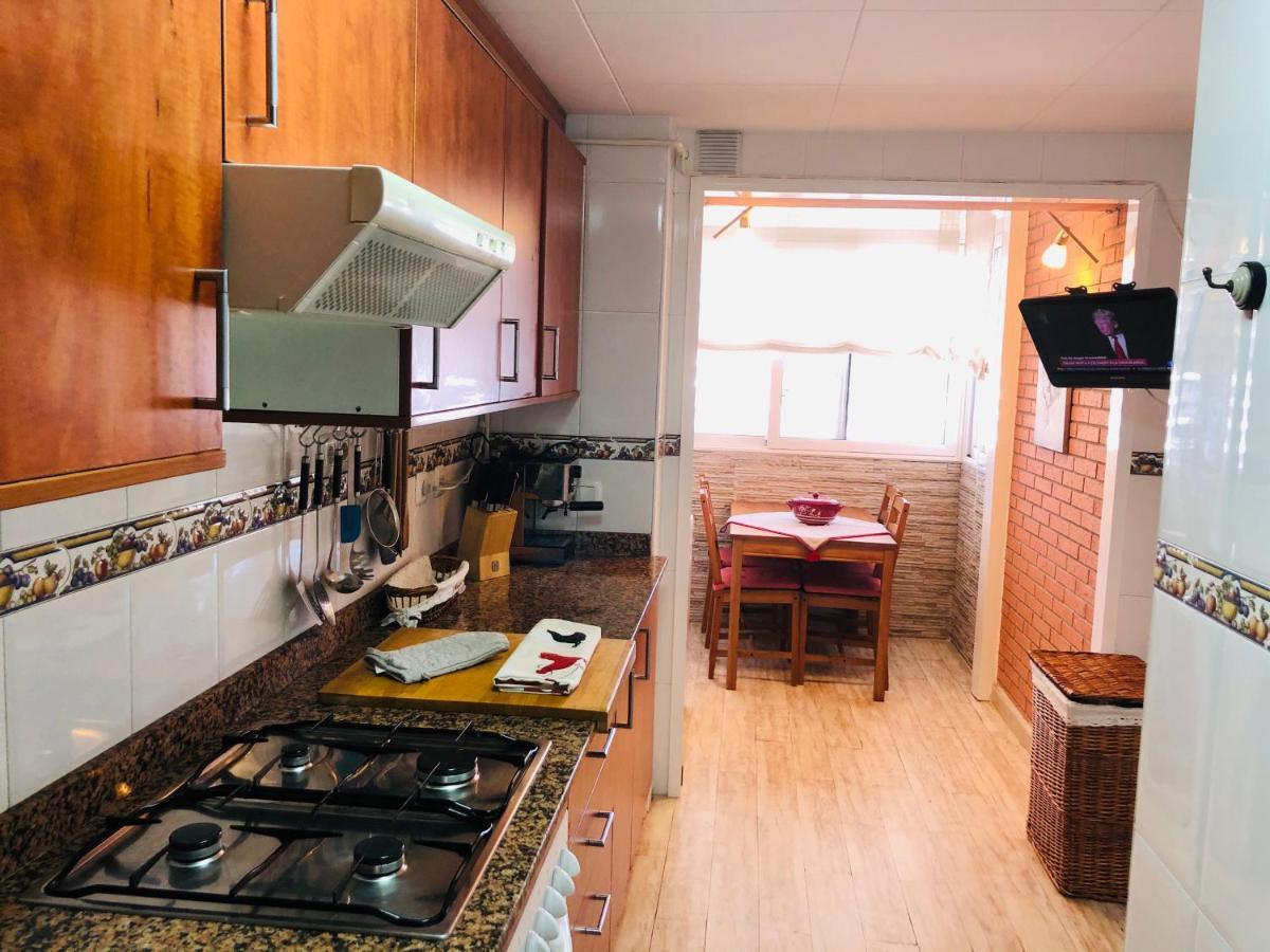 Apartamento Con Terraza Y Piscina En Malgrat De Mar Extérieur photo